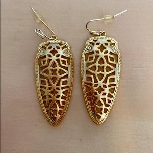 Gold Kendra Scott earrings